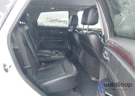 2015 Cadillac Srx Performance Collection z USA, uszkodzony, nr VIN 3GYFNFE3XFS527475